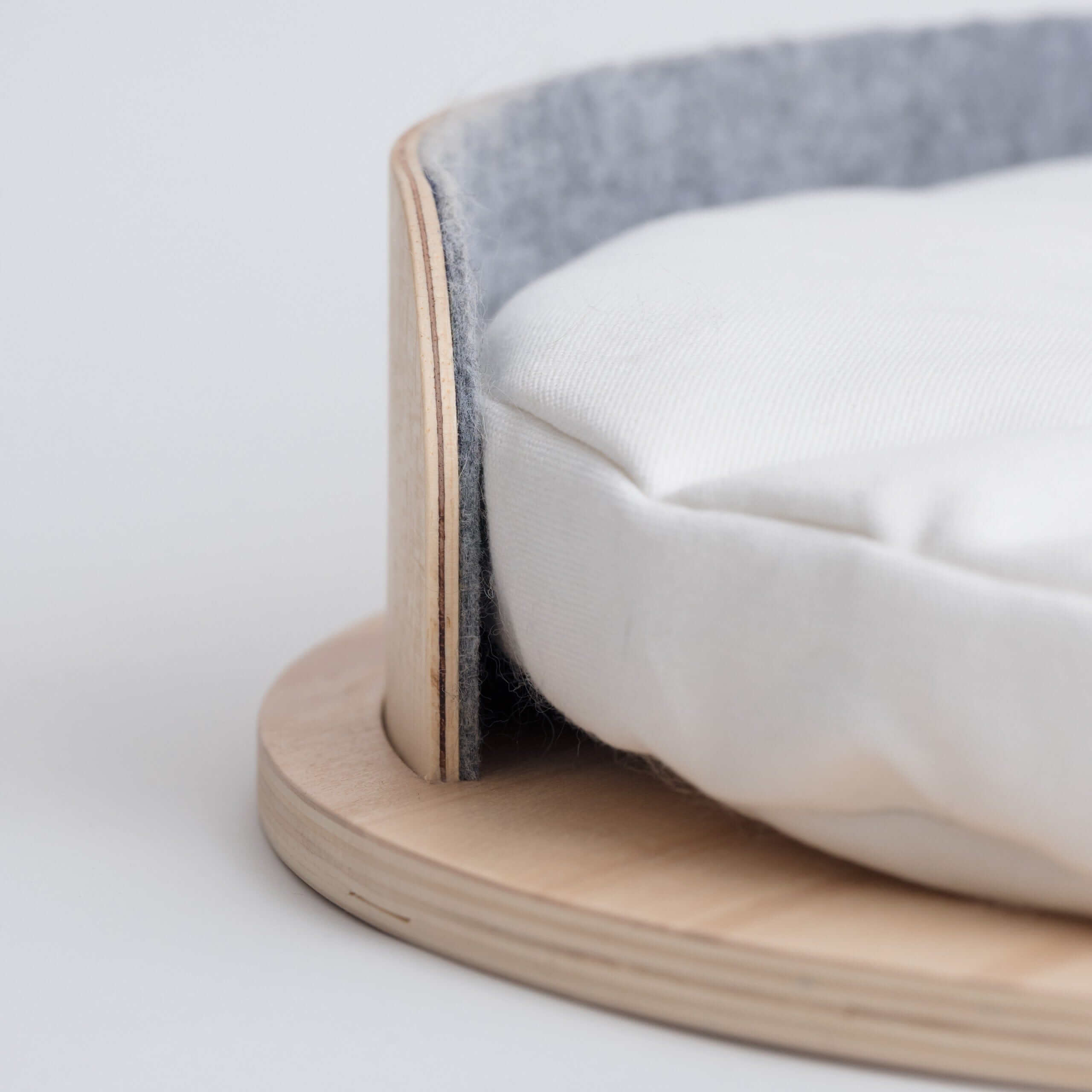 Rawry Pet Beds Luxe Bed