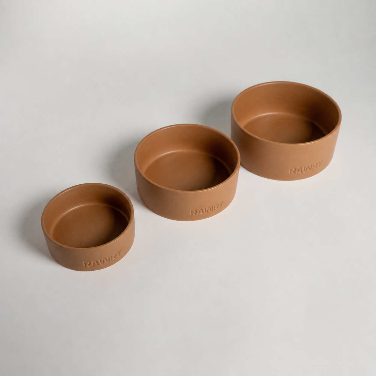 Rawry Ceramic Pet Bowl Size Guide: Clay - Small, Clay - Medium, Clay - Large